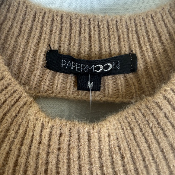 Papermoon Cable Knit Halter Crop Top Beige Open Back Sweater Tank | NWT Size M - Picture 8 of 12